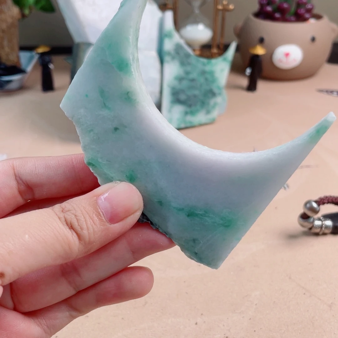 翡翠未镶嵌颈饰360