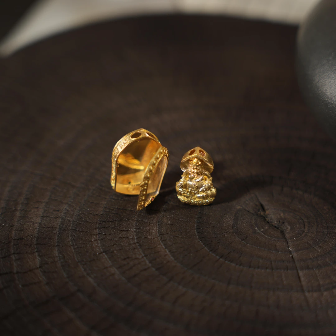 藏拉-黄财神18K金吊坠