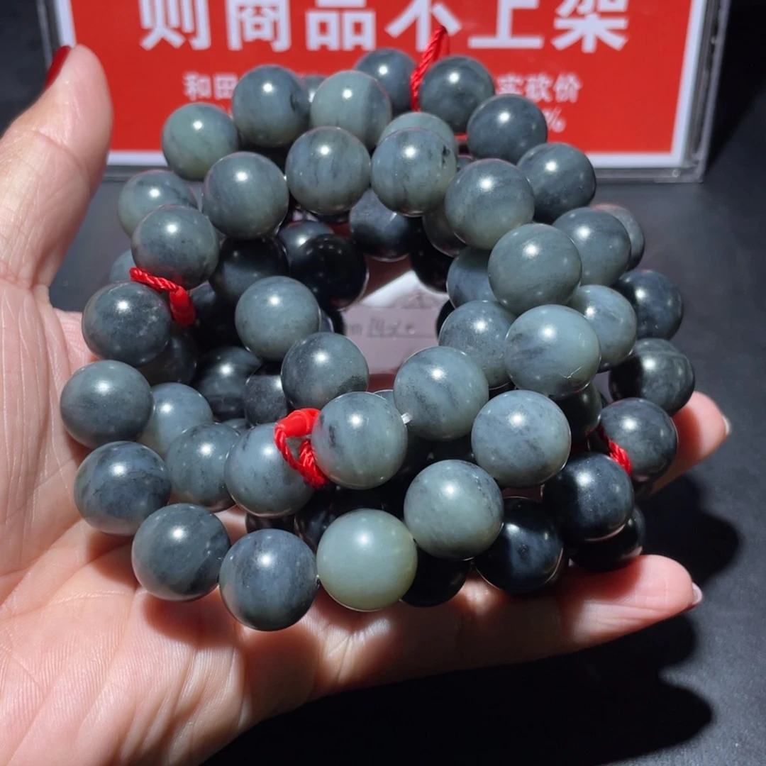 和田玉吊坠(不含链)未镶嵌凌*