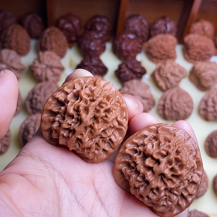 【闪购商品】文玩核桃吊坠38秦闷