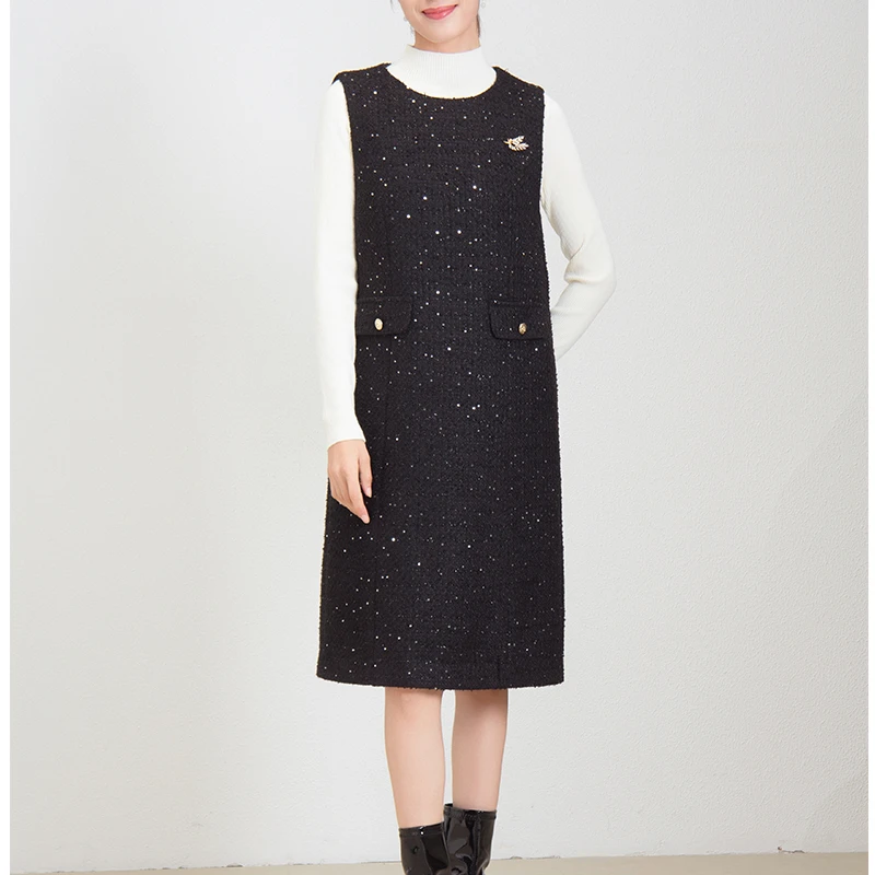 28518 秋冬季中长款优雅轻奢连衣裙马甲背心设计感圆领黑裙子