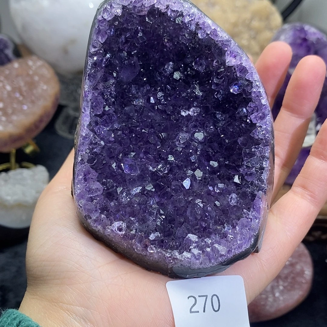 大型摆件（非配饰）紫晶未镶嵌