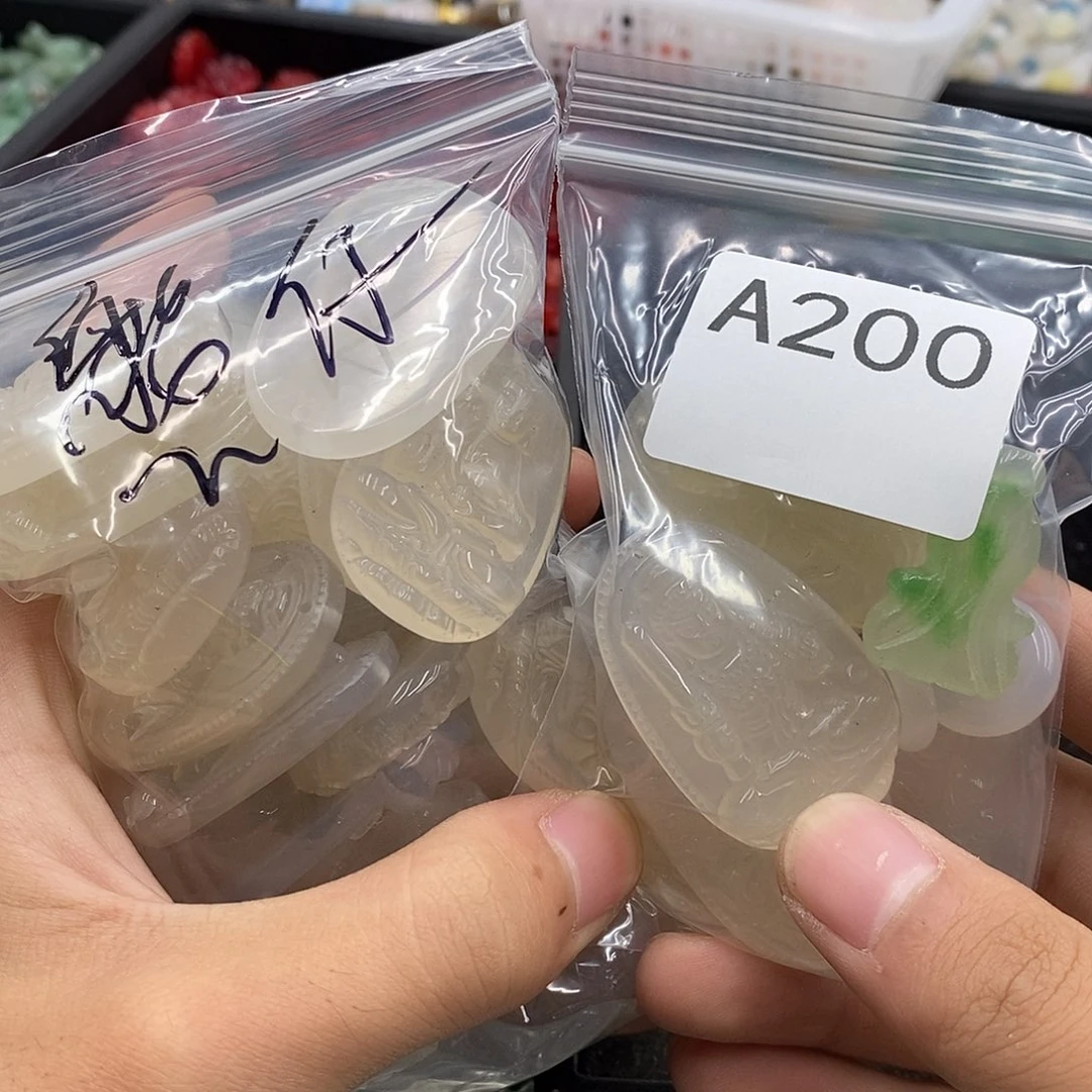 @***仔合金颈饰玛瑙/玉髓