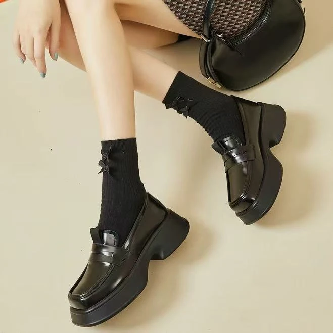 C2971 黑色 新款时尚厚底方头舒适女士乐福鞋