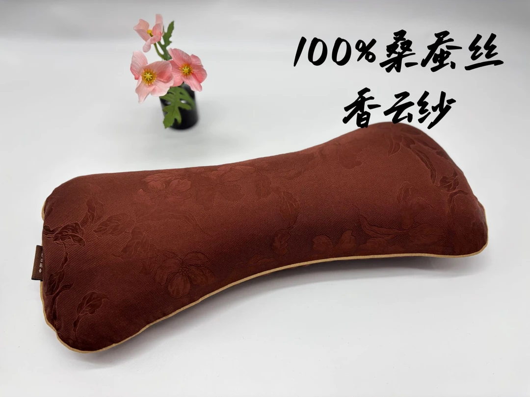 新中式香云纱小骨枕助睡眠护颈桑蚕丝枕100