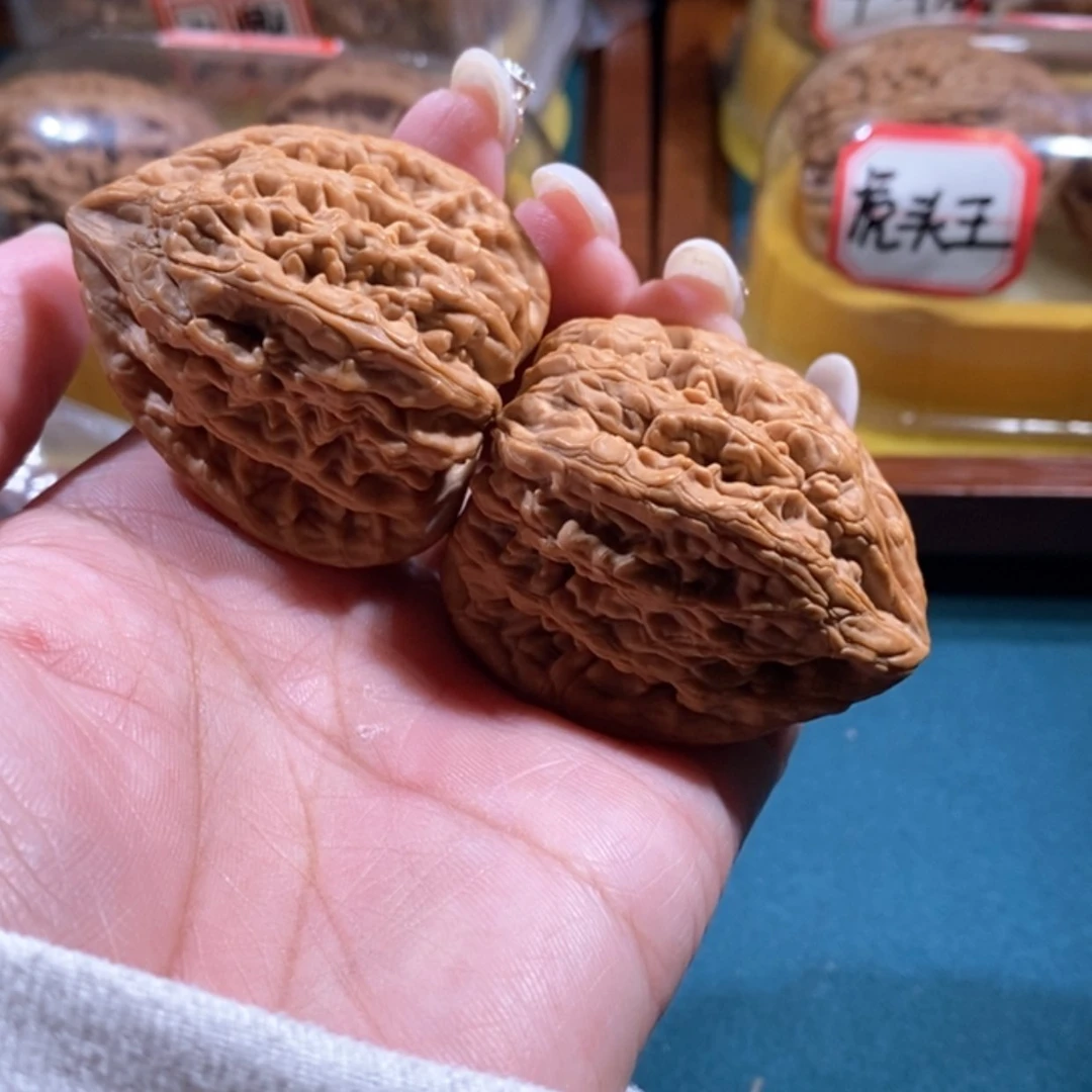 【闪购商品】文玩核桃吊坠小*虎头王