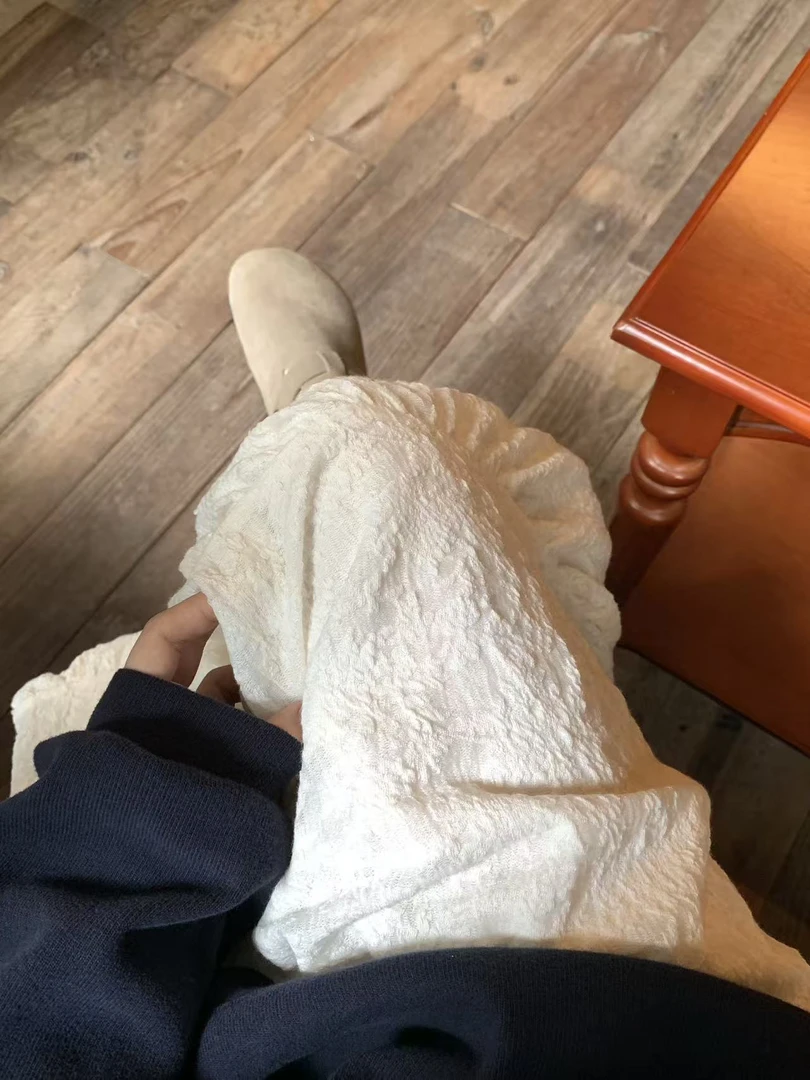 【YOU】柔雾月光 秋款松紧腰温柔法式蕾丝肌理感半身裙   8202