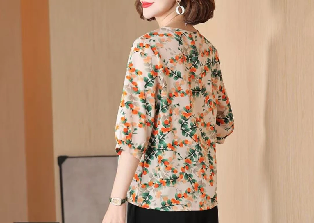 L003碎花V领短袖宽松显瘦时尚百搭气质宽松洋气上衣