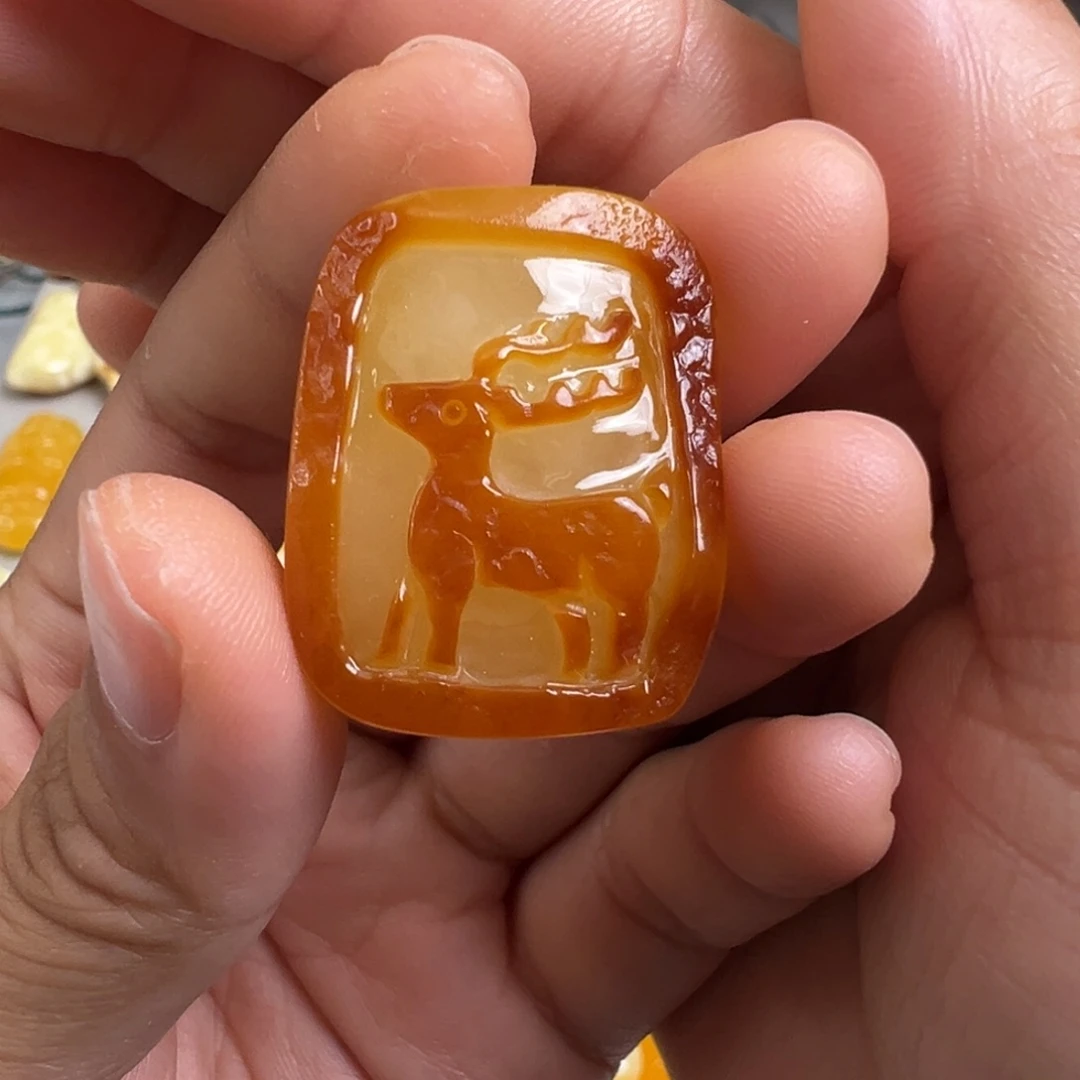 蜜蜡未镶嵌裸石蜜蜡