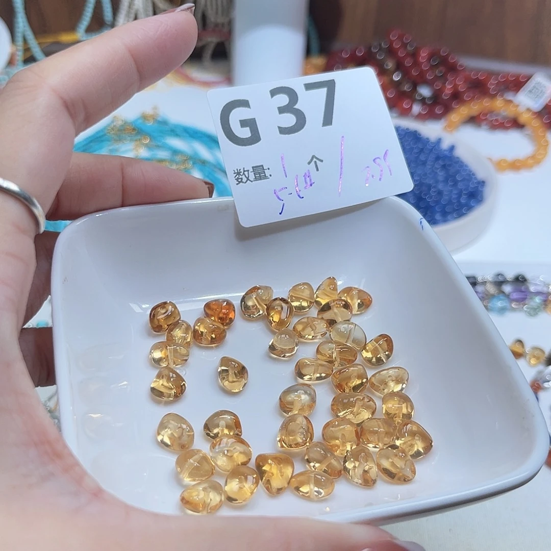 未镶嵌珠宝半成品水晶G37。