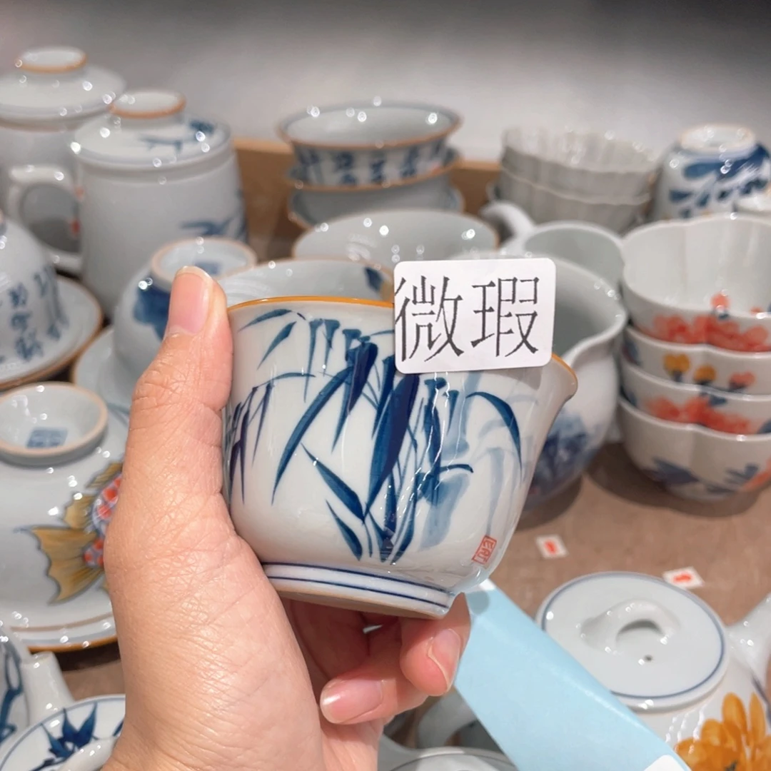 釉下手绘茶具微瑕