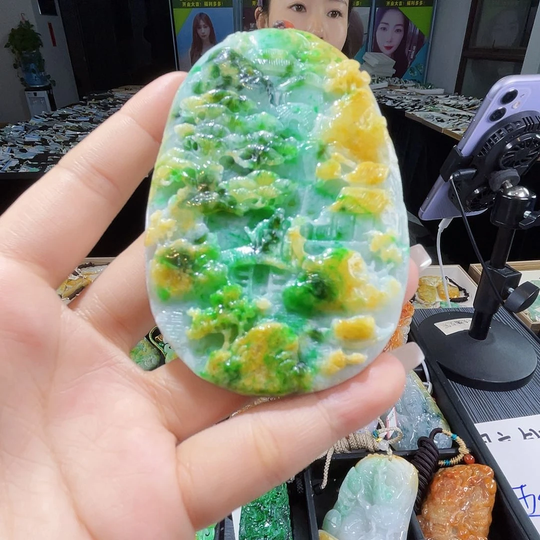 颈饰未镶嵌翡翠一