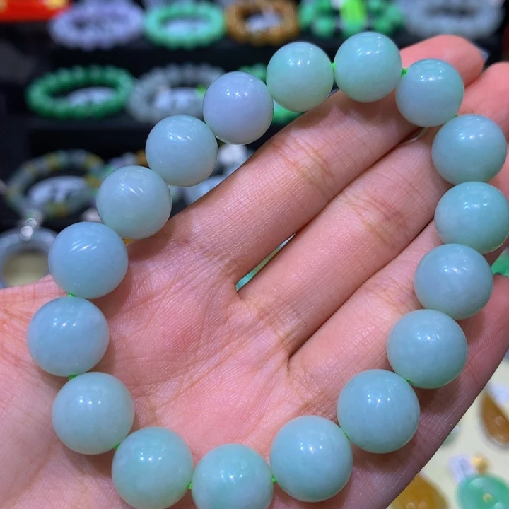 翡翠未镶嵌颈饰翡翠12