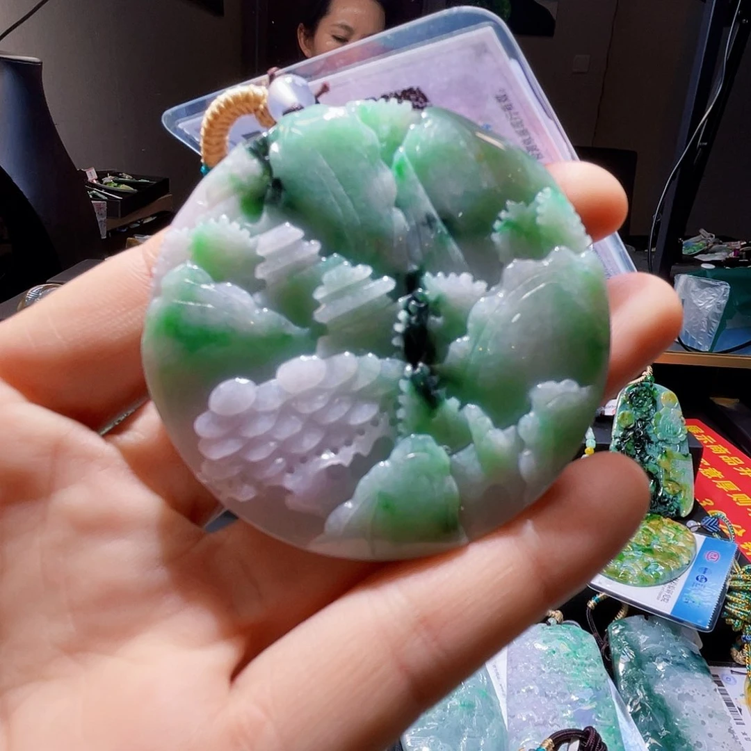 颈饰未镶嵌翡翠一