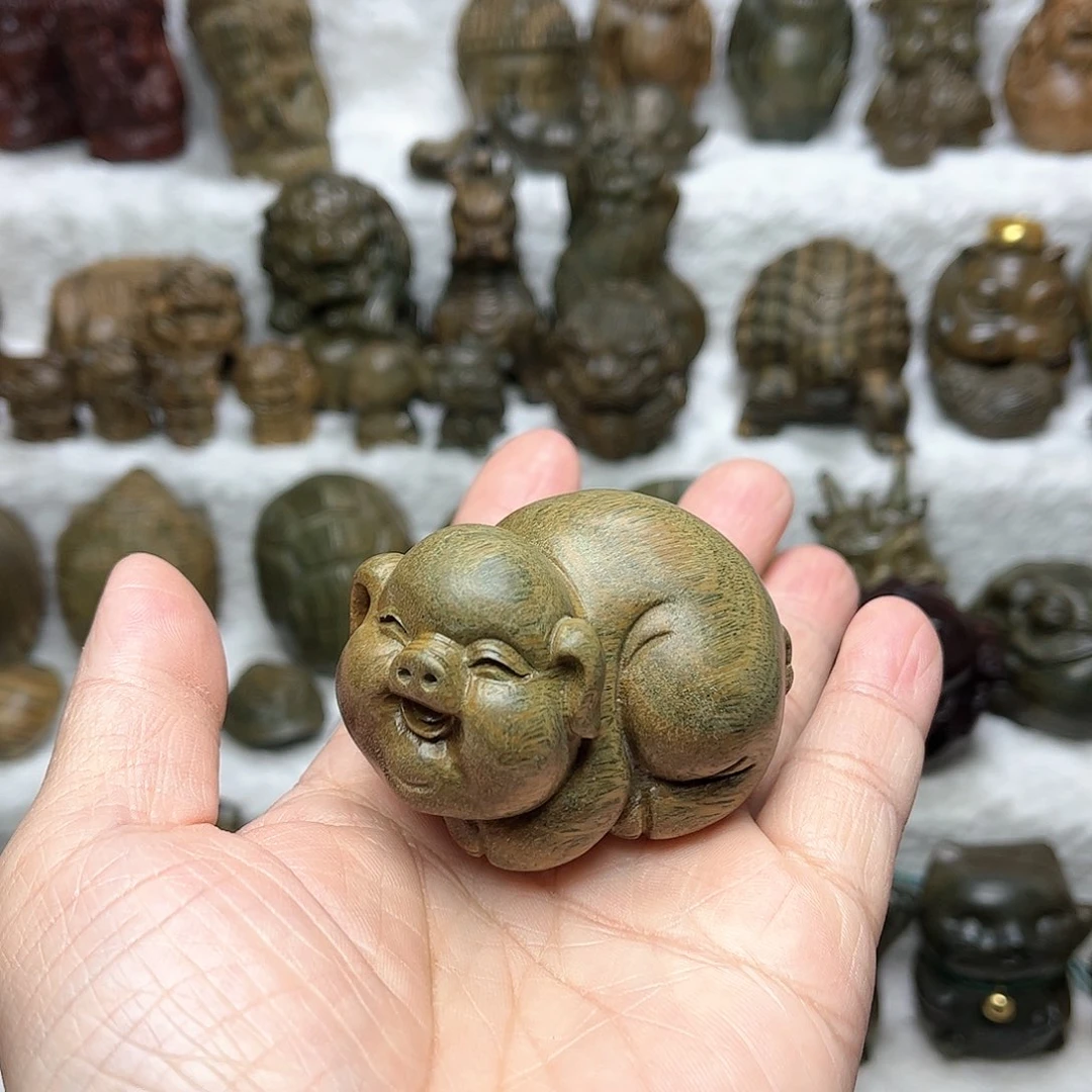 维腊木（绿檀）金****y福猪