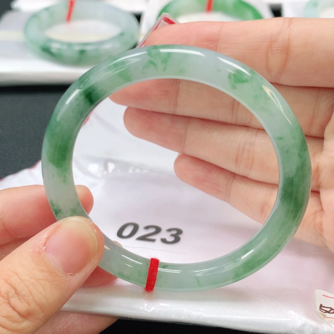 未镶嵌手镯翡翠缅甸圆52