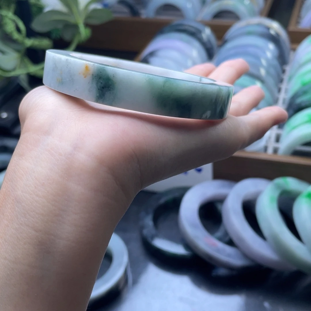 定制翡翠未镶嵌特价翡翠手镯定制