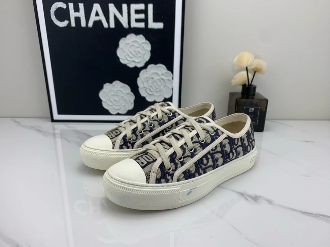 95新 DIOR/迪奥 Dior迪奥 满印帆布鞋 37.5码/jm00060