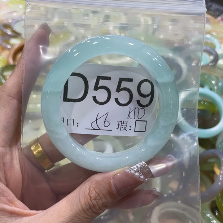 未镶嵌蛇纹石玉手镯啊**！