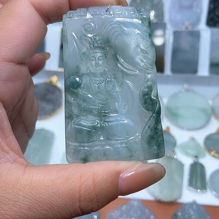 翡翠吊坠(不含链)未镶嵌