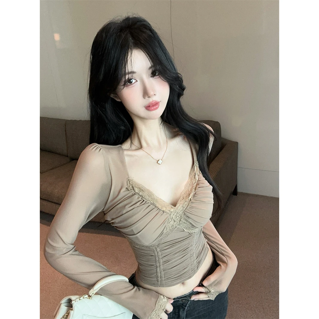 法式褶皱设计感蕾丝拼接V领打底衫女春秋新款纯欲风修身收腰上衣
