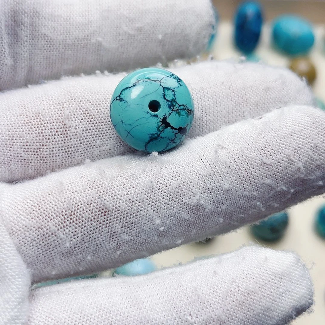 绿松石未镶嵌饰品