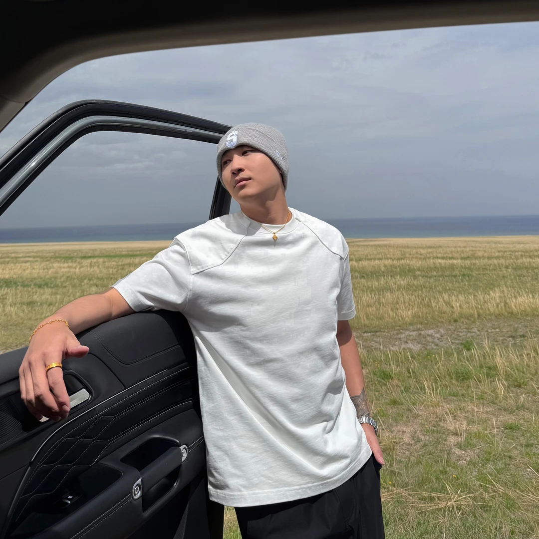 SANBAI 叁佰【盔甲】全棉正肩分割字母带短袖T恤