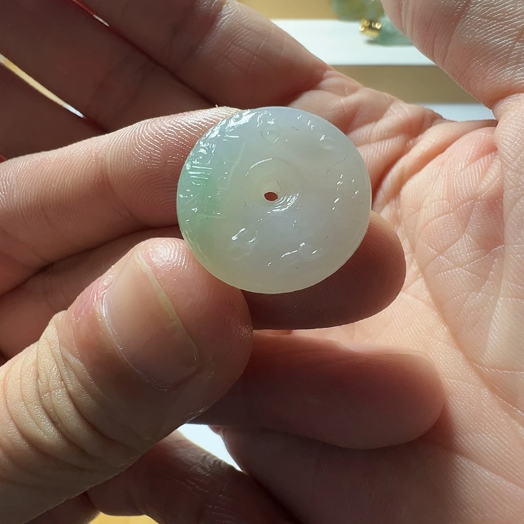 定制翡翠未镶嵌仿古扣