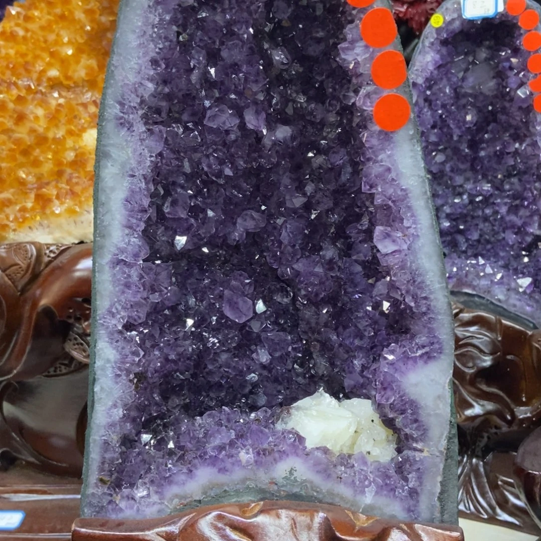 紫晶未镶嵌大型摆件（非配饰）涵涵