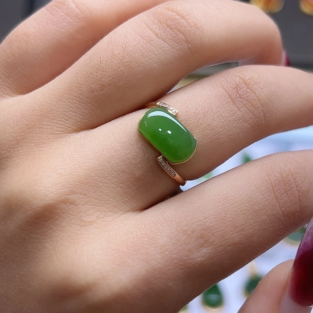 和田玉18K金镶嵌戒指