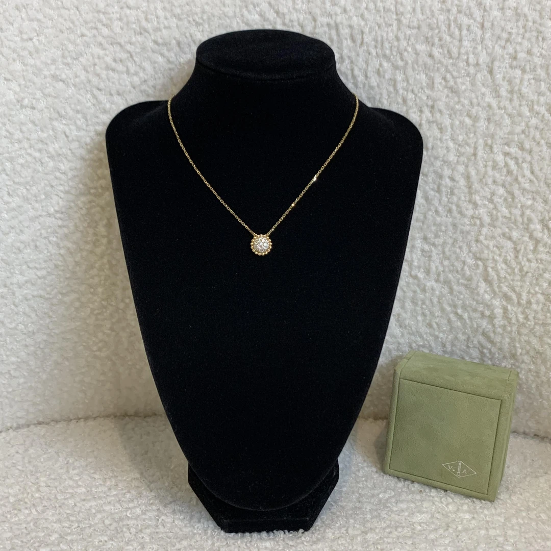 99新 梵克雅宝 壹臻/ 18kperlee diamonds满钻项链/12期/36072378