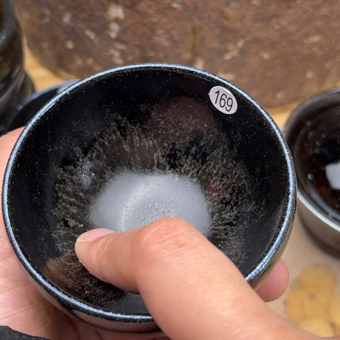 茶盏义兴龙窑坚持真柴烧微瑕