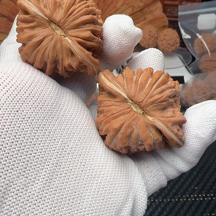 文玩核桃吊坠全品四座楼46尺福利