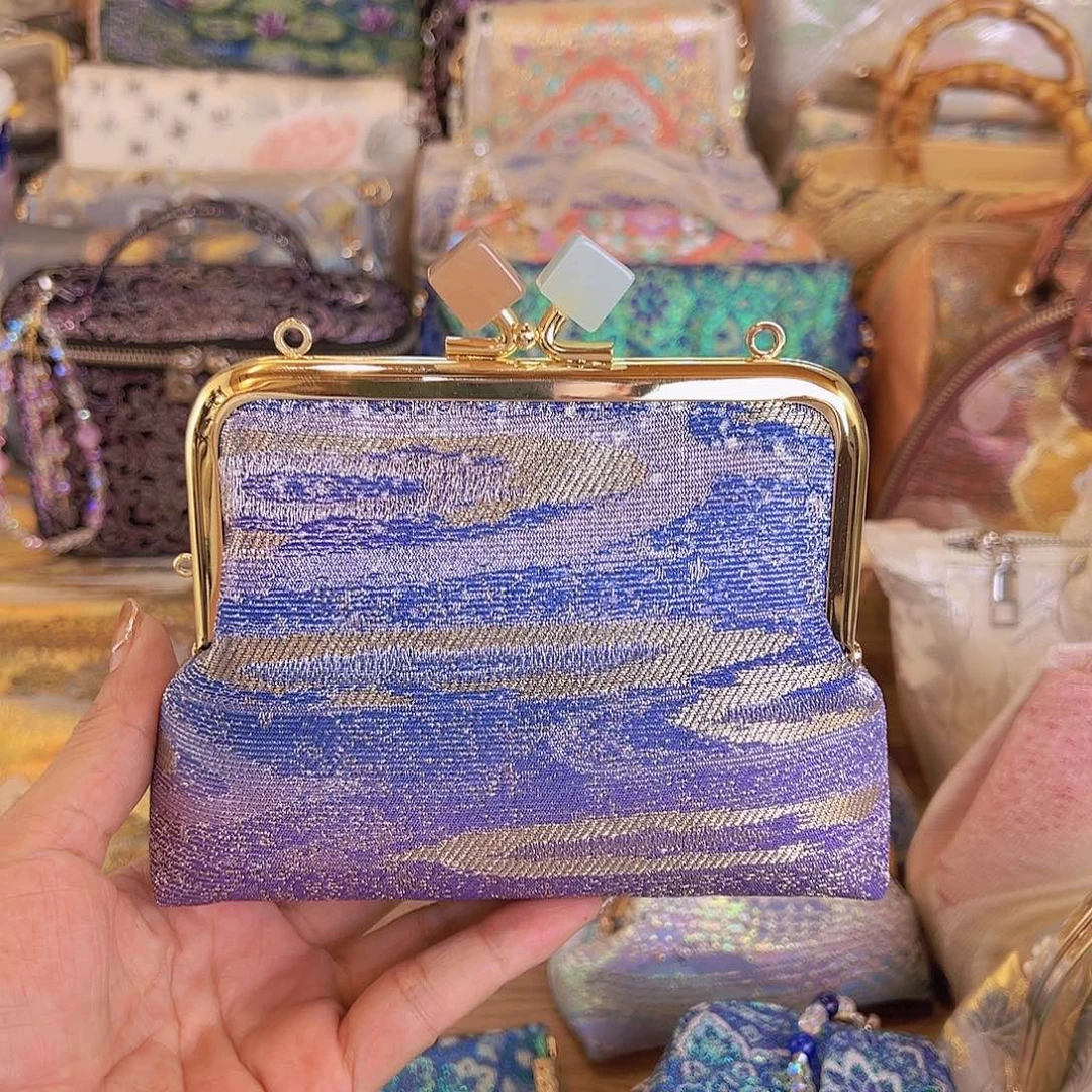 蚕丝口金小方糖包