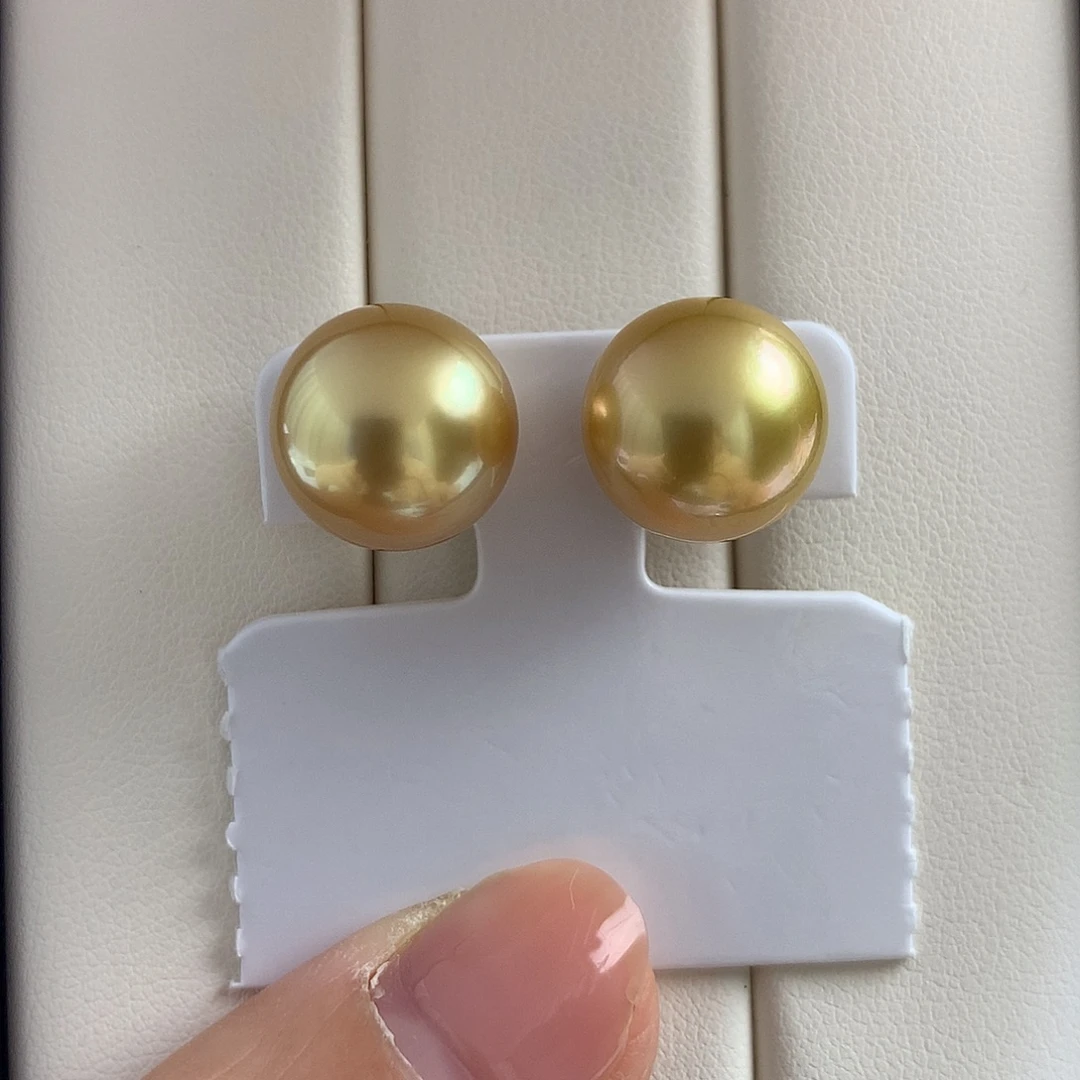 18K金镶嵌耳饰海水珍珠13mm