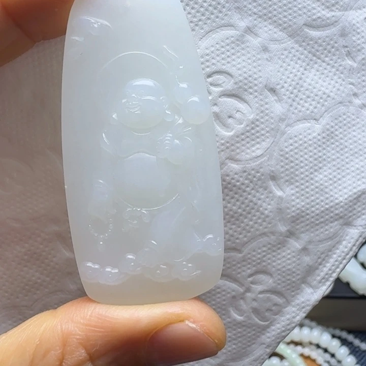 枫***叶颈饰未镶嵌和田玉