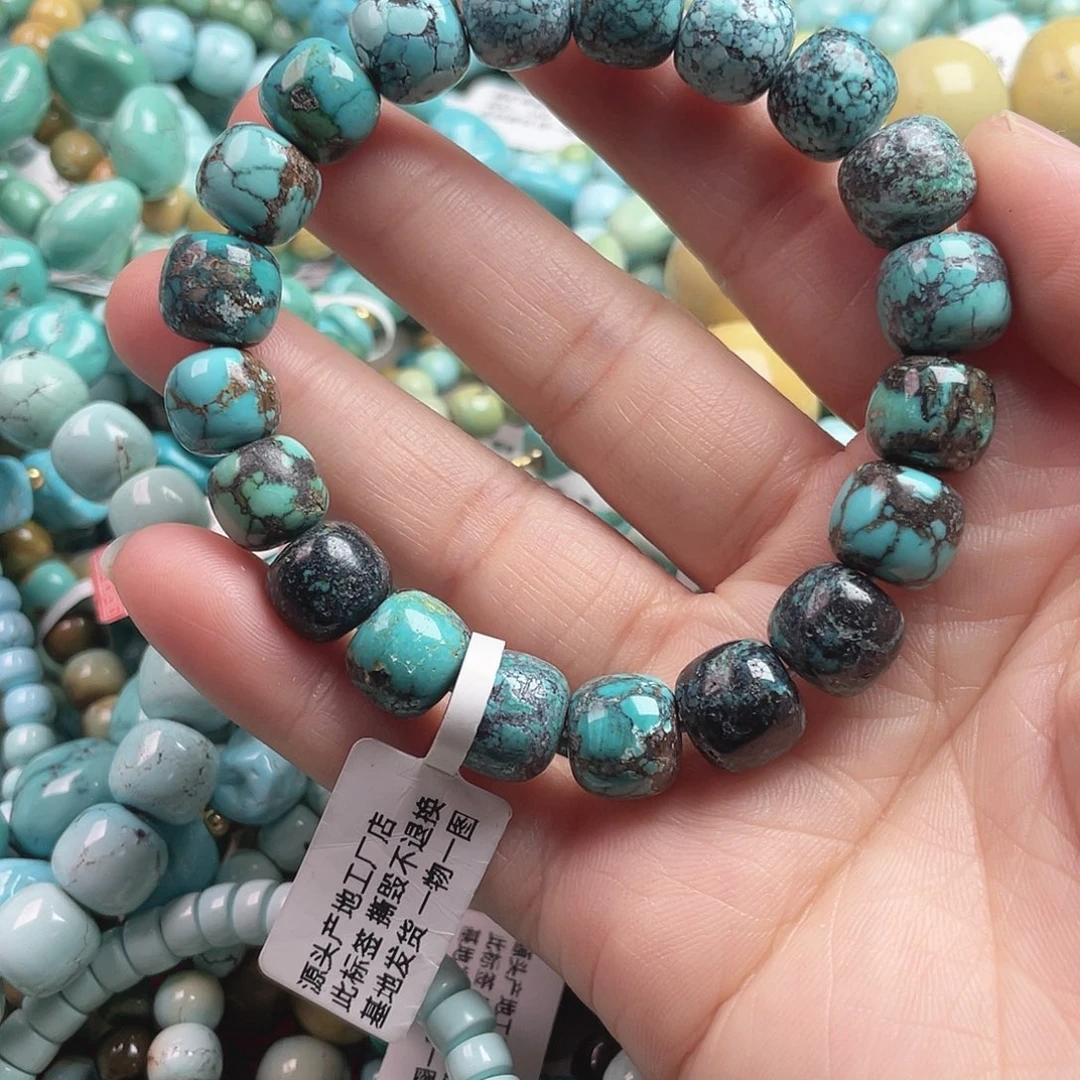 灿***帆绿松石未镶嵌珠宝奇石