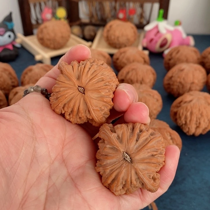 文玩核桃把件山地磨40