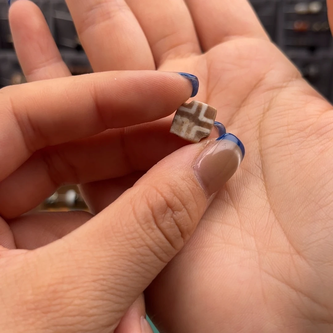 石英质玉吊坠(不含链)未镶嵌