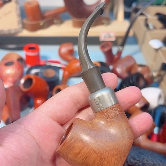 烟****～意大利石楠木手工烟斗一款