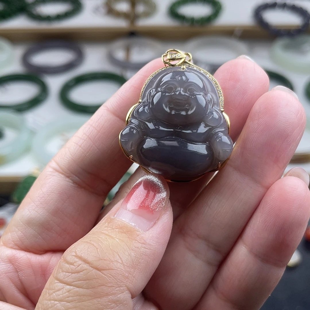 和田玉颈饰18K金镶嵌