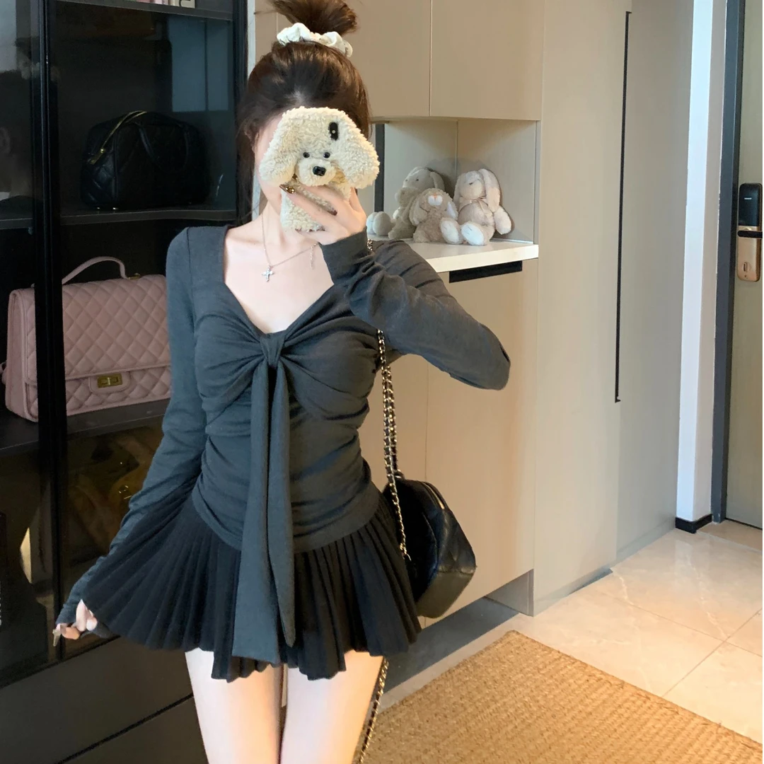 纯欲风系带蝴蝶结长袖T恤女2025秋季辣妹修身显瘦V领上衣打底衫