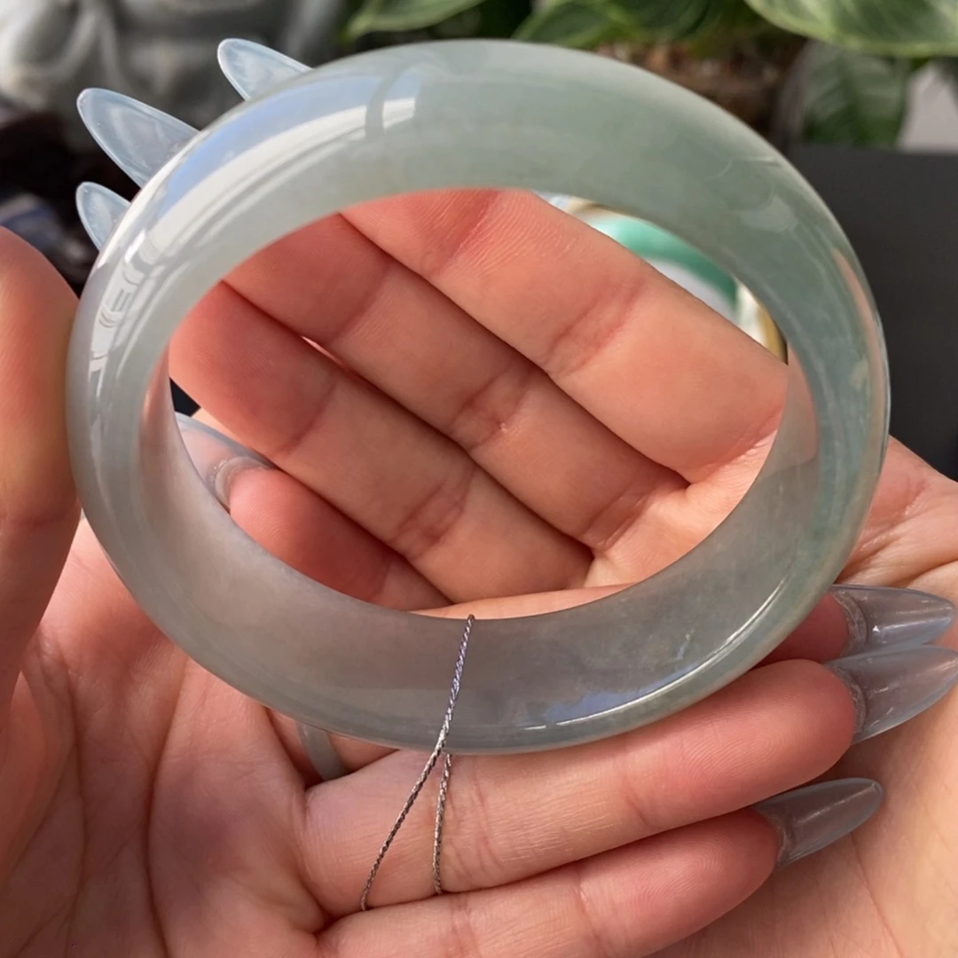未镶嵌手镯翡翠天然