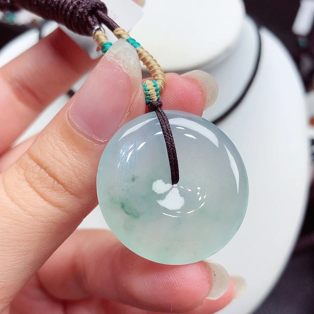 翡翠未镶嵌颈饰翡翠33，27.9/5.5