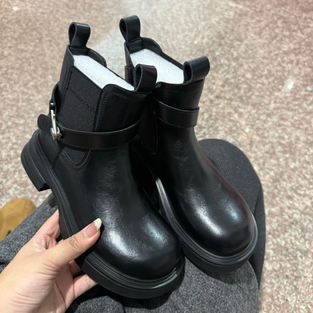 君君高货短靴跟高3厘米GFR2813