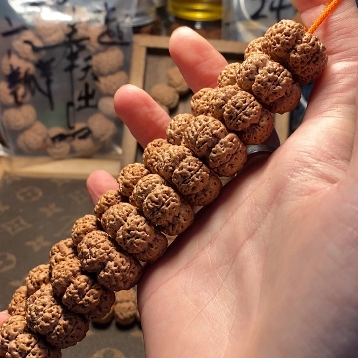 小***弟手串金刚菩提22龙牙纽扣定制