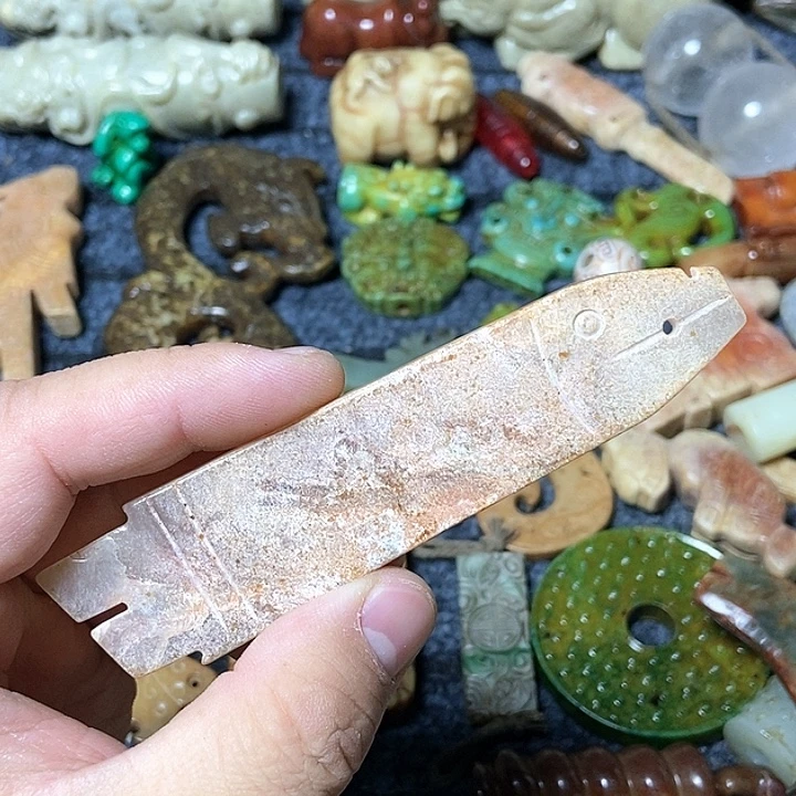 和田玉未镶嵌颈饰62