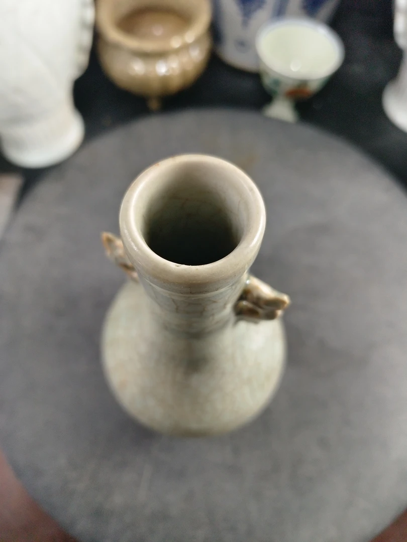 龙泉青瓷双耳小茶盏