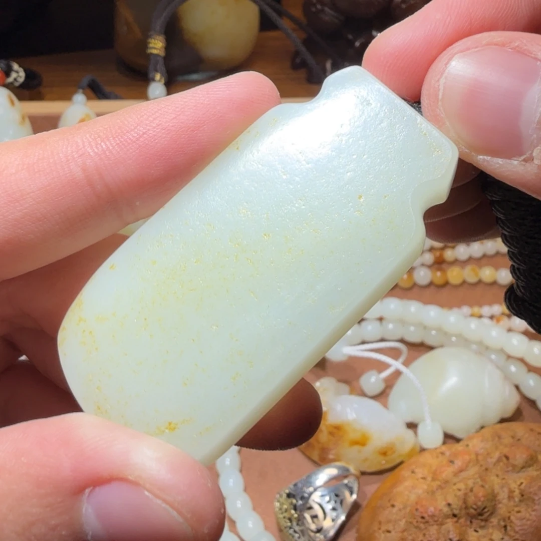 想***猪和田玉未镶嵌挂件