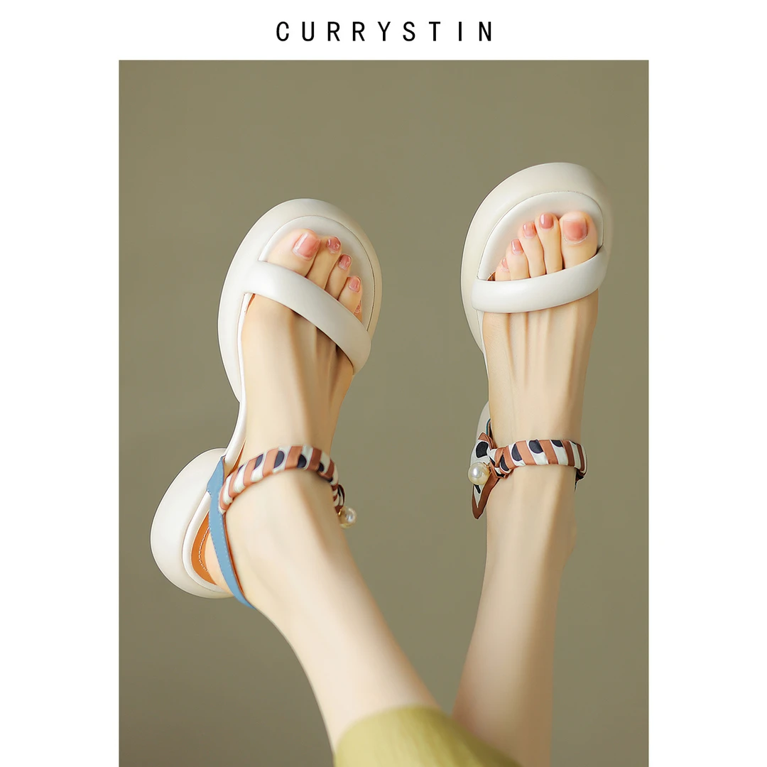 厚底露趾凉鞋女2025夏丝巾度假风粗跟中跟鞋真皮拼色珍珠沙滩凉鞋